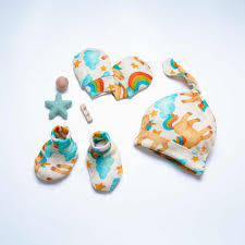 Cap, Mitten & Booty Set